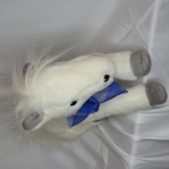 Wells Fargo Pony Horse Snowflake Mascot 2011 Limited Edition 18" long - Picture 4 of 12